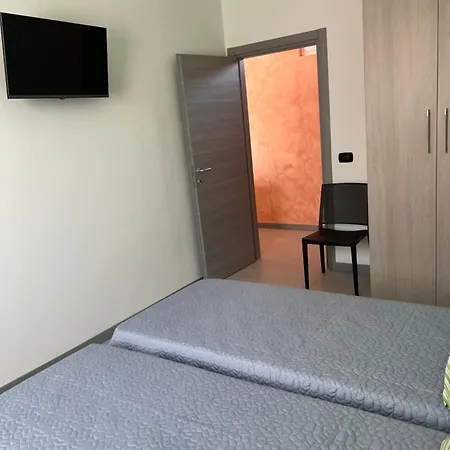 Casa Caselle Appartament Indipende 100Mq 2 Stanze 2 Bagni E Cucina